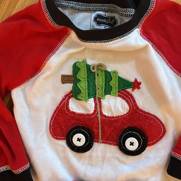 Christmas jammies by mud pie - Picture 2 of 3